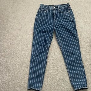 American Eagle - Striped Mom Jean - Size 2
